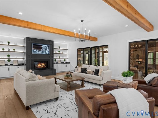 977 Dover Branch Ln, Manakin Sabot, VA 23103