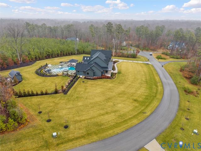 977 Dover Branch Ln, Manakin Sabot, VA 23103