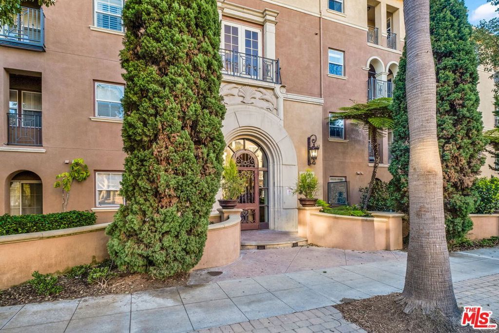 13080 Pacific 317, Playa Vista, CA 90094 — exterior