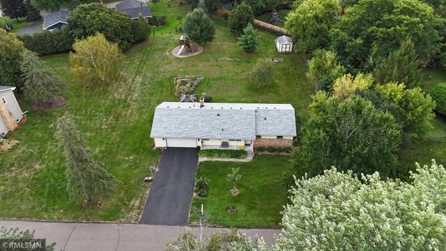 17807 Susan Lane, Minnetonka, MN 55345