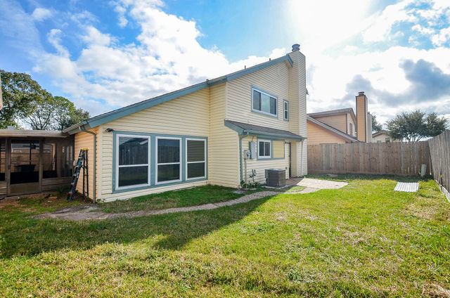 12510 Seaswept Drive, Houston, TX 77071