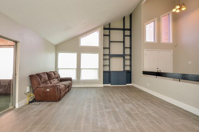 12510 Seaswept Drive, Houston, TX 77071