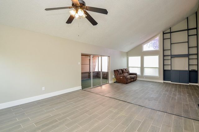 12510 Seaswept Drive, Houston, TX 77071