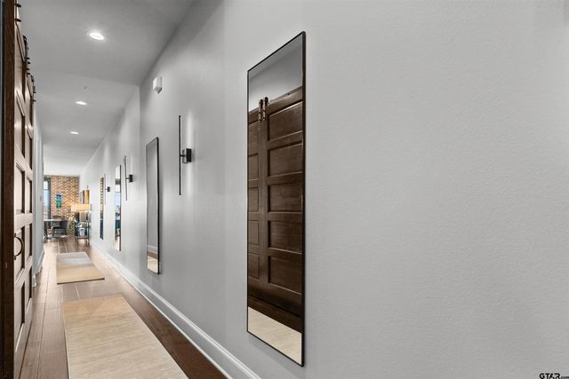 2981 Crest Ridge Dr. Unit 10, Tyler, TX 75703