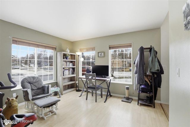 2520 Trisha Avenue, Anchorage, AK 99516