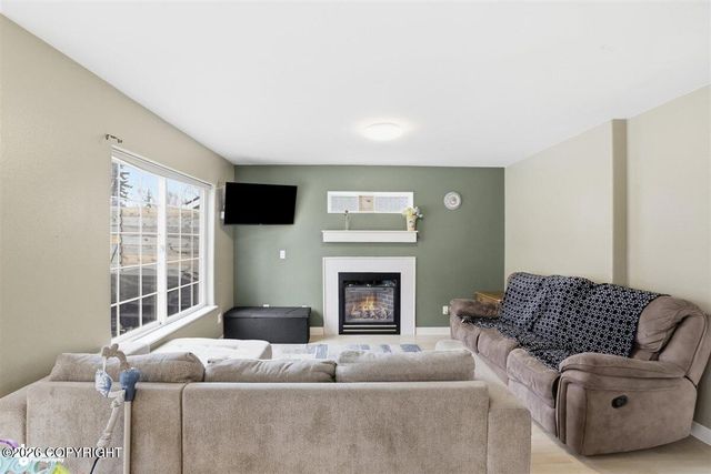 2520 Trisha Avenue, Anchorage, AK 99516