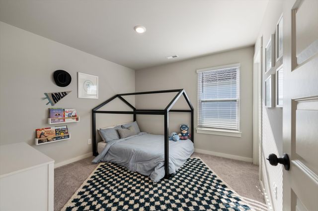 172 Harvest Point Blvd, Spring Hill, TN 37174