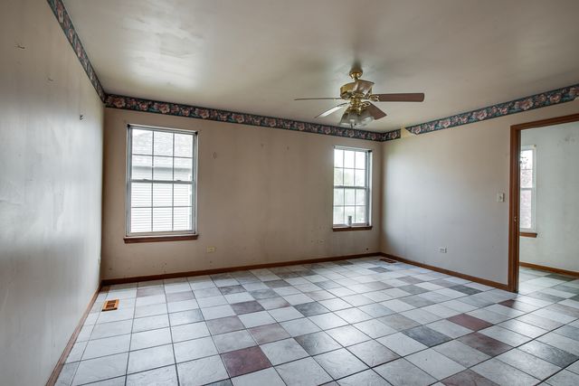 16456 Winding Creek Road, Plainfield, IL 60586