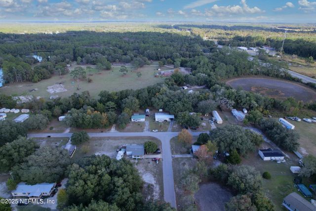 106 RIDGEWOOD Avenue, Interlachen, FL 32148