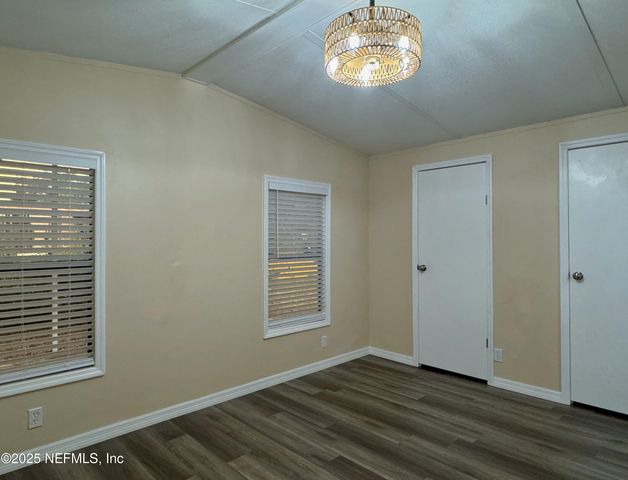 106 RIDGEWOOD Avenue, Interlachen, FL 32148