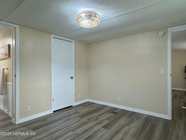 106 RIDGEWOOD Avenue, Interlachen, FL 32148