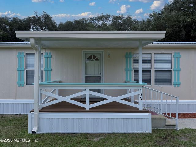 106 RIDGEWOOD Avenue, Interlachen, FL 32148