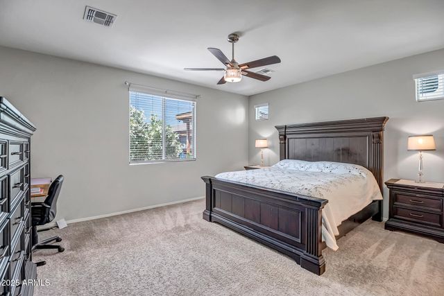 18662 W FOOTHILL Drive, Surprise, AZ 85387