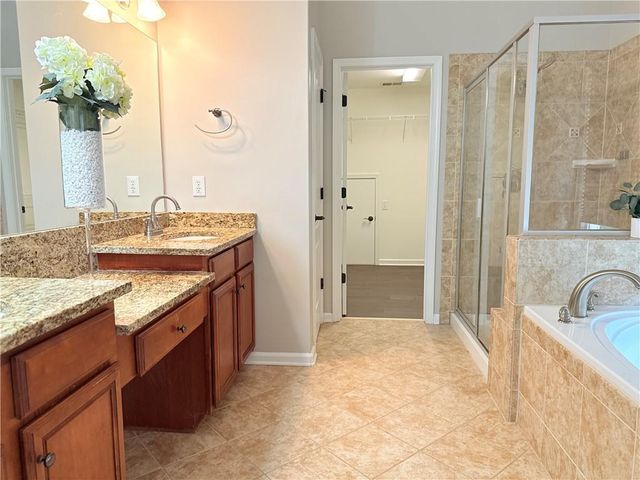 2285 Heritage Green Court, Marietta, GA 30064