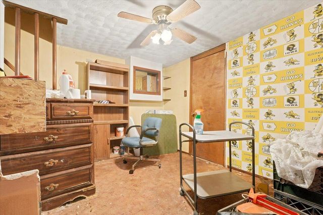 132 LAINSON Avenue, Council Bluffs, IA 51503