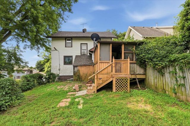 132 LAINSON Avenue, Council Bluffs, IA 51503