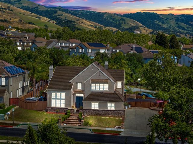 3598 Casabella Avenue, San Jose, CA 95148