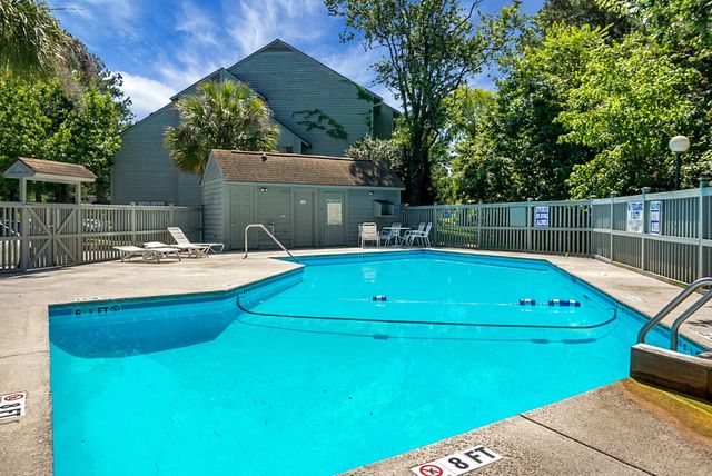 8483 Yadkin Circle J, North Charleston, SC 29406