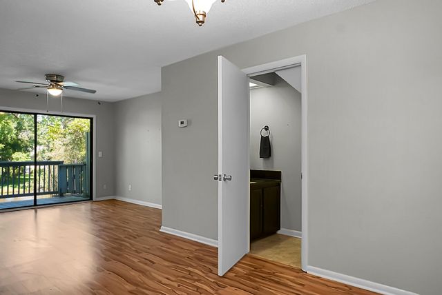 8483 Yadkin Circle J, North Charleston, SC 29406