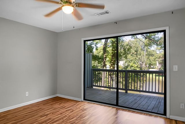 8483 Yadkin Circle J, North Charleston, SC 29406
