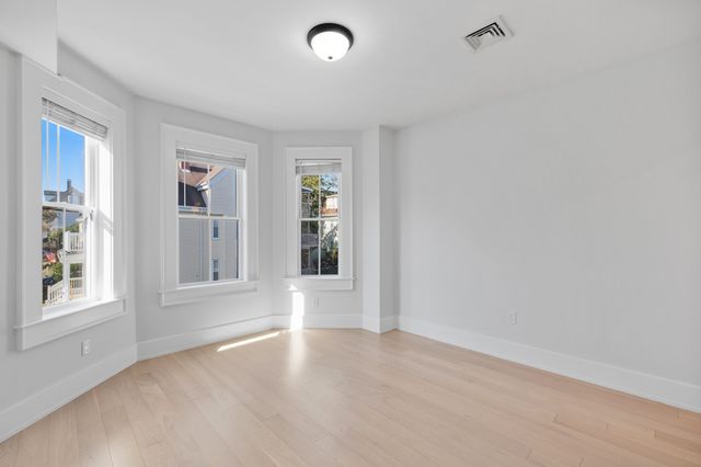 15 Mckone Street 2, Boston, MA 02122