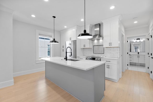 15 Mckone Street 2, Boston, MA 02122
