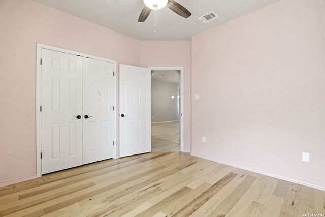 9915 BRICEWOOD HL, San Antonio, TX 78254