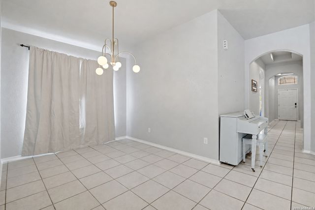 9915 BRICEWOOD HL, San Antonio, TX 78254