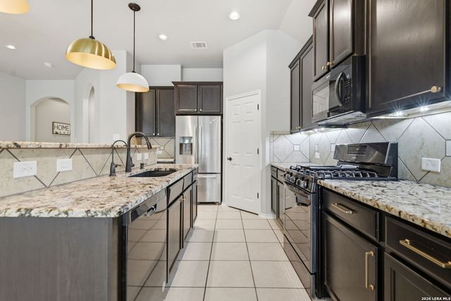 9915 BRICEWOOD HL, San Antonio, TX 78254