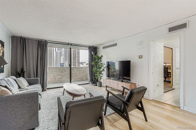 1020 15th Street 12H, Denver, CO 80202