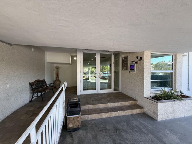 13155 Ixora Court 804, North Miami, FL 33181