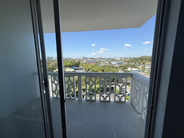 13155 Ixora Court 804, North Miami, FL 33181