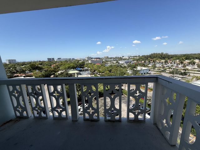 13155 Ixora Court 804, North Miami, FL 33181