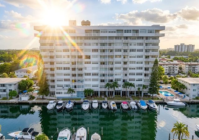 13155 Ixora Court 804, North Miami, FL 33181