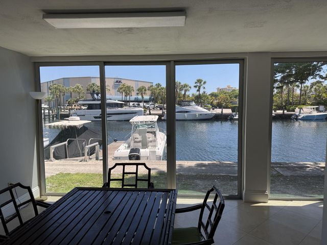 13155 Ixora Court 804, North Miami, FL 33181