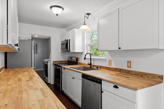 70 Pinoak Road, Trenton, GA 30752