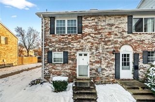 8347 Mackey Street, Overland Park, KS 66212