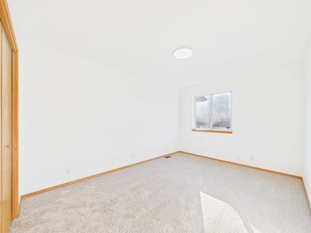 930 E 53rd St S, Wichita, KS 67216