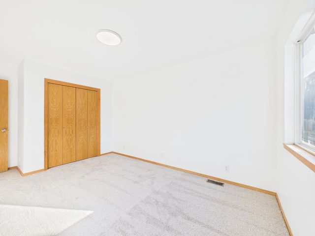 930 E 53rd St S, Wichita, KS 67216