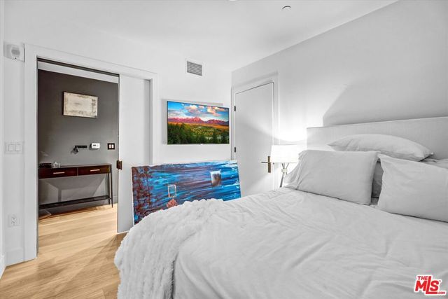 10777 Wilshire Boulevard 207, Los Angeles, CA 90024