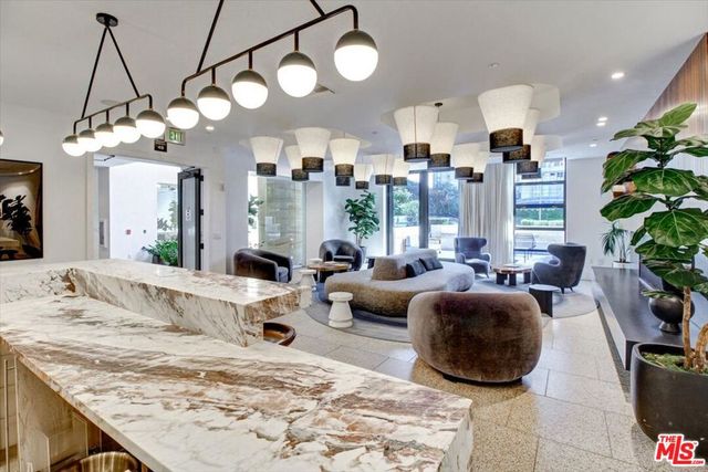 10777 Wilshire Boulevard 207, Los Angeles, CA 90024