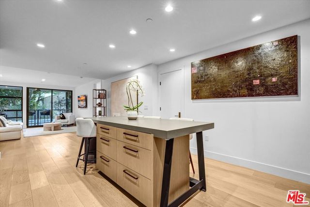 10777 Wilshire Boulevard 207, Los Angeles, CA 90024