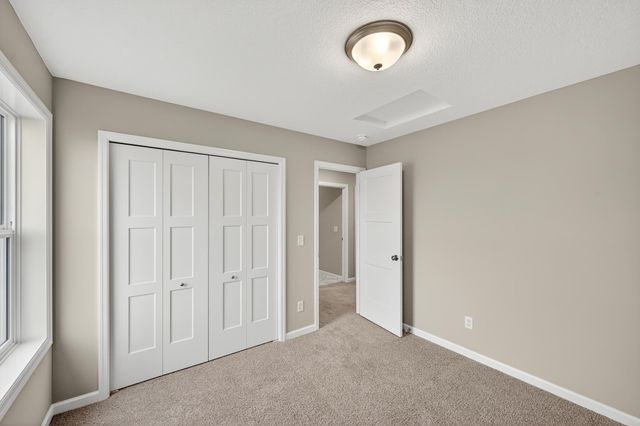 1531 Woods Road NE, Isanti, MN 55040
