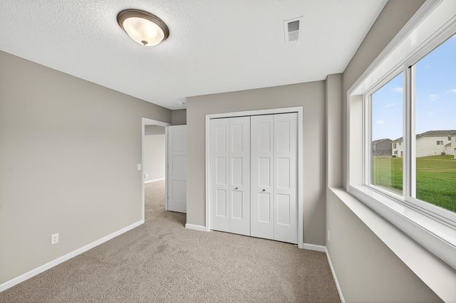 1531 Woods Road NE, Isanti, MN 55040