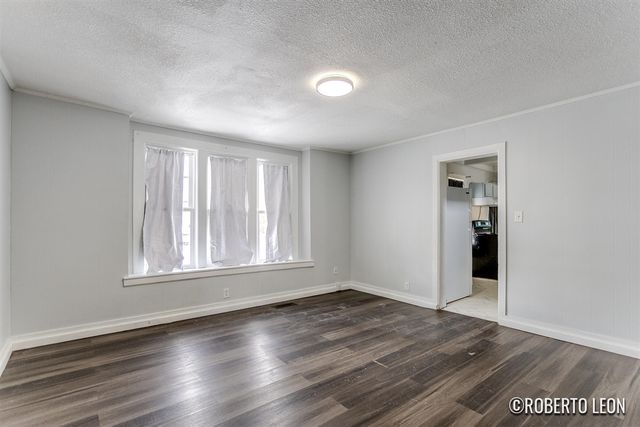 922 Burton Street, Wyoming, MI 49509