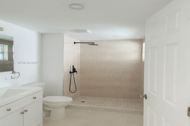 2501 NW 21st St, Fort Lauderdale, FL 33311