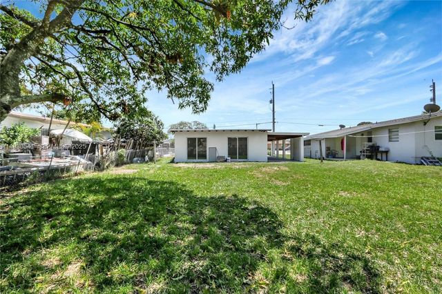 2501 NW 21st St, Fort Lauderdale, FL 33311