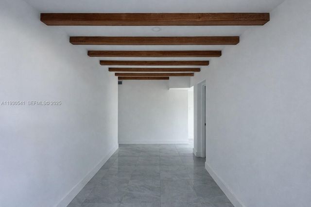 2501 NW 21st St, Fort Lauderdale, FL 33311