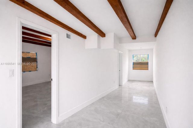 2501 NW 21st St, Fort Lauderdale, FL 33311