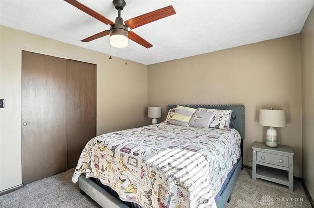 7227 Gardenside Drive, Dayton, OH 45414